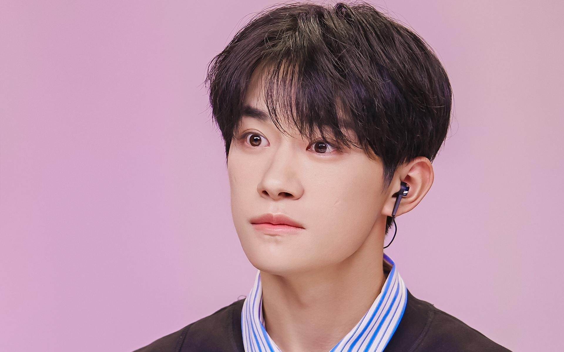 夺冠热门：五大联赛中最具夺冠可能性的球队，五大联赛都夺冠的球员