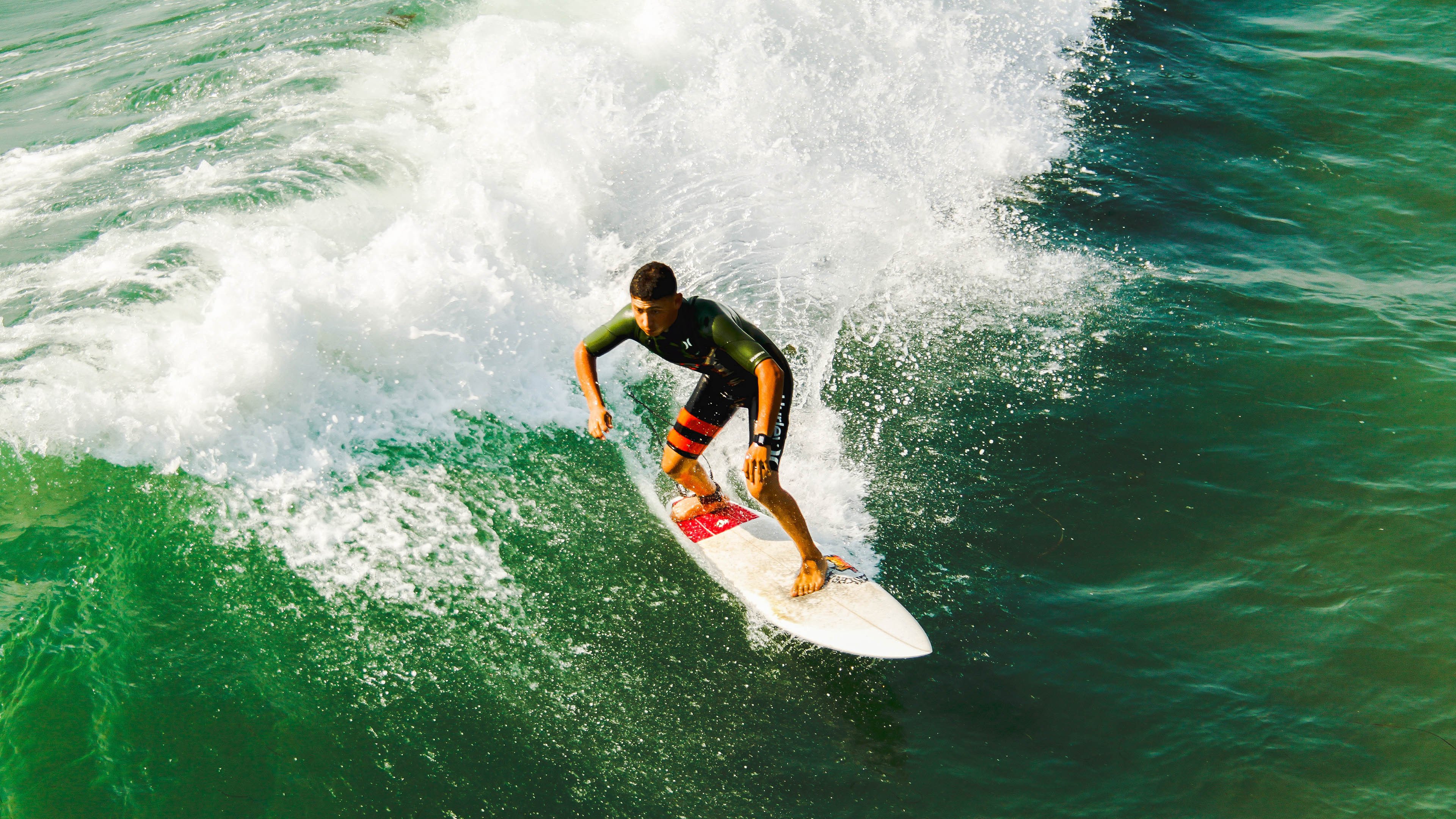 梅赛德斯车队专注战术调整,迎头赶上,梅赛德斯车队车手